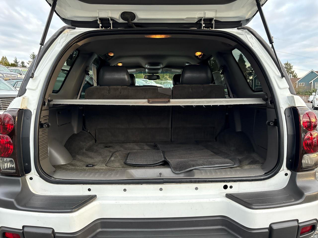 Chevrolet TrailBlazer LS 4WD 2002