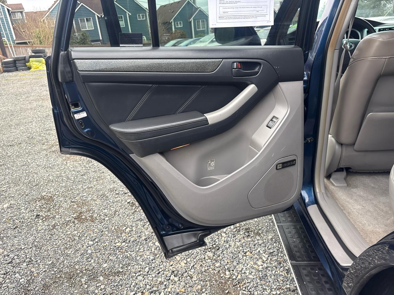 Toyota 4Runner Limited 2WD 2003