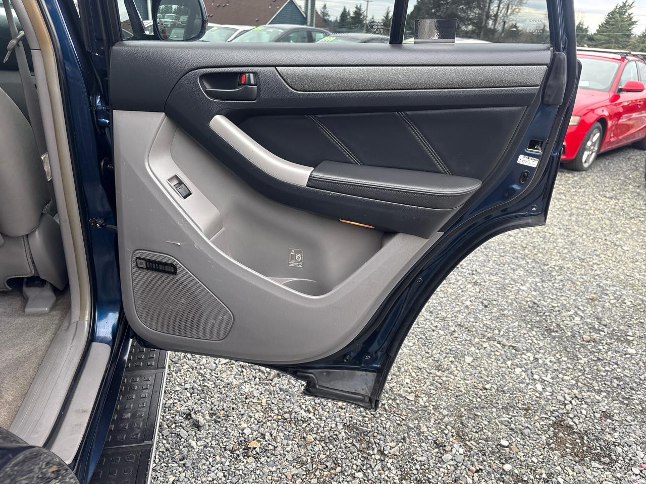 Toyota 4Runner Limited 2WD 2003