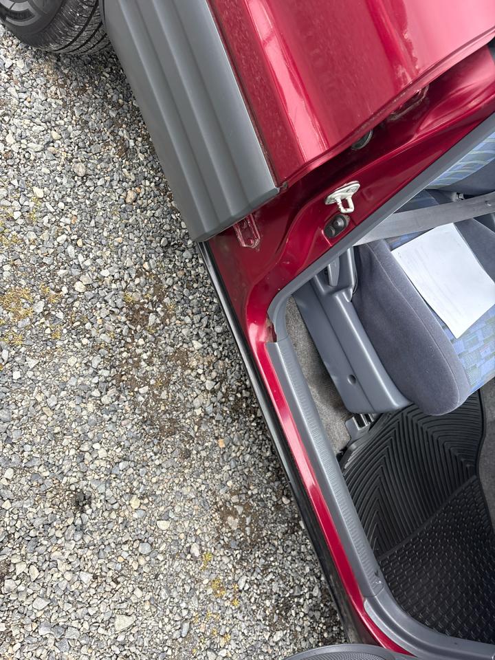 Toyota RAV4 4-Door 4WD 1997