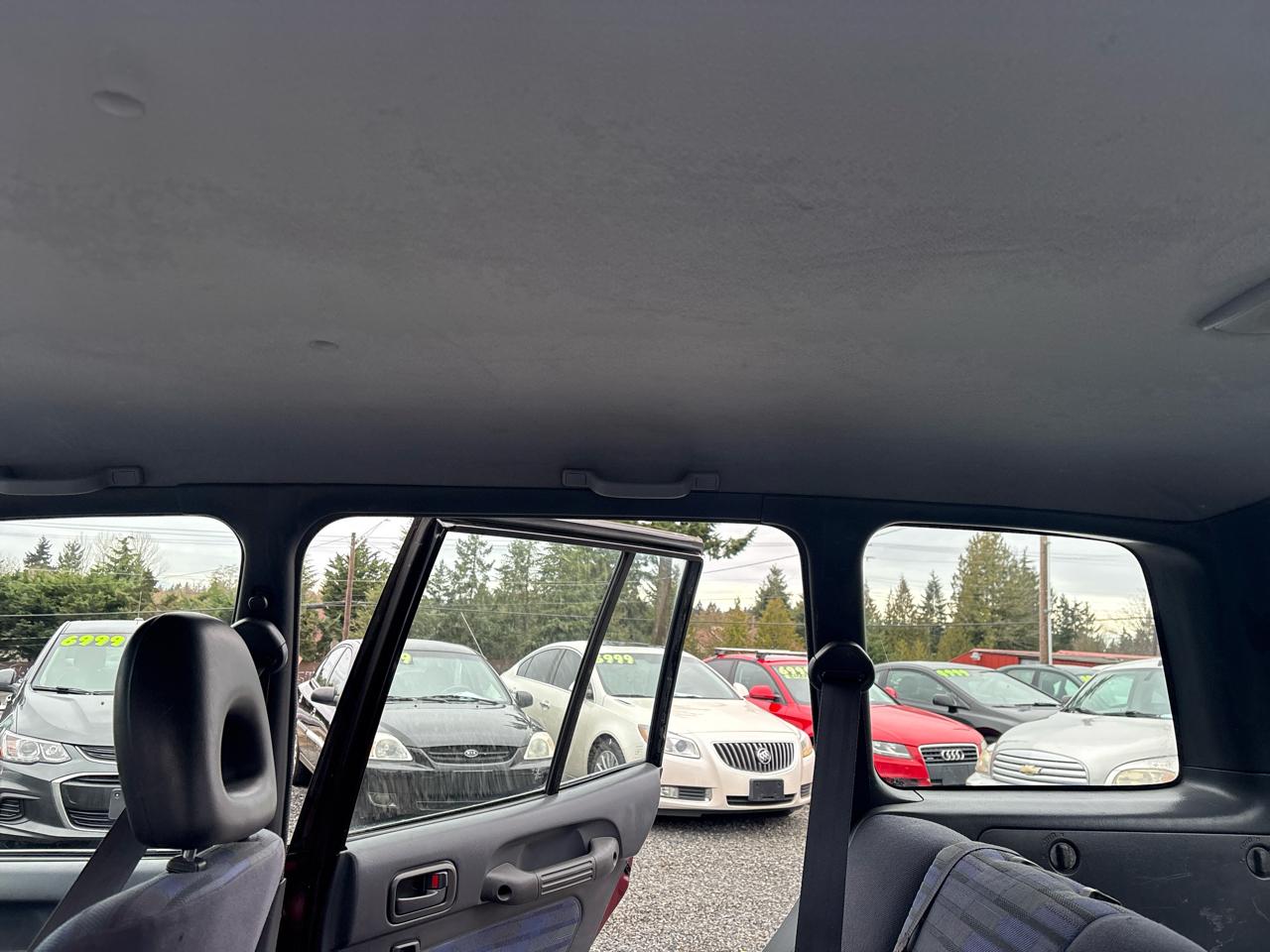 Toyota RAV4 4-Door 4WD 1997