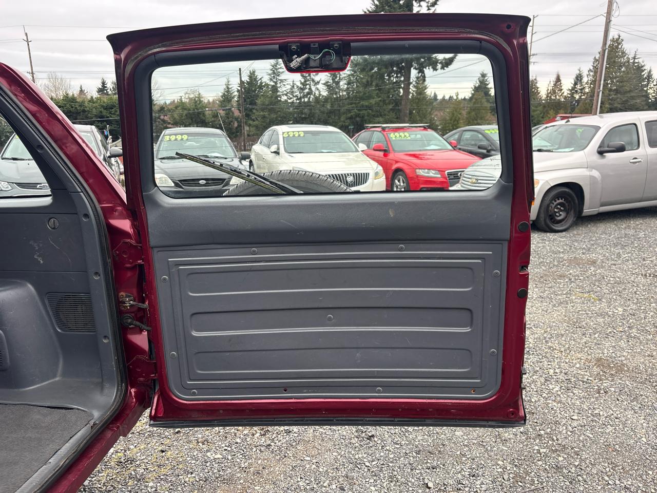 Toyota RAV4 4-Door 4WD 1997