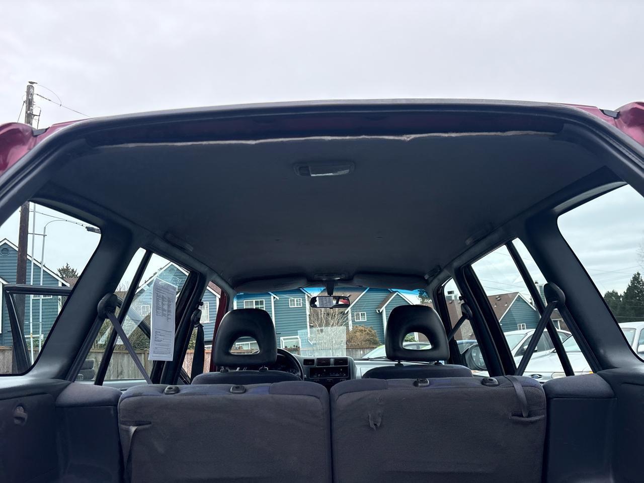 Toyota RAV4 4-Door 4WD 1997