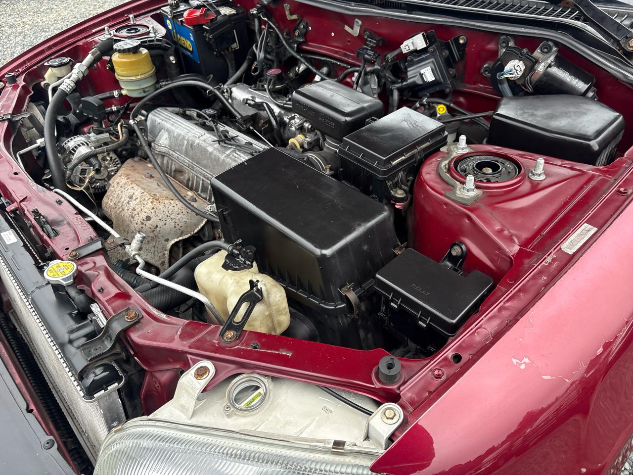 Toyota RAV4 4-Door 4WD 1997