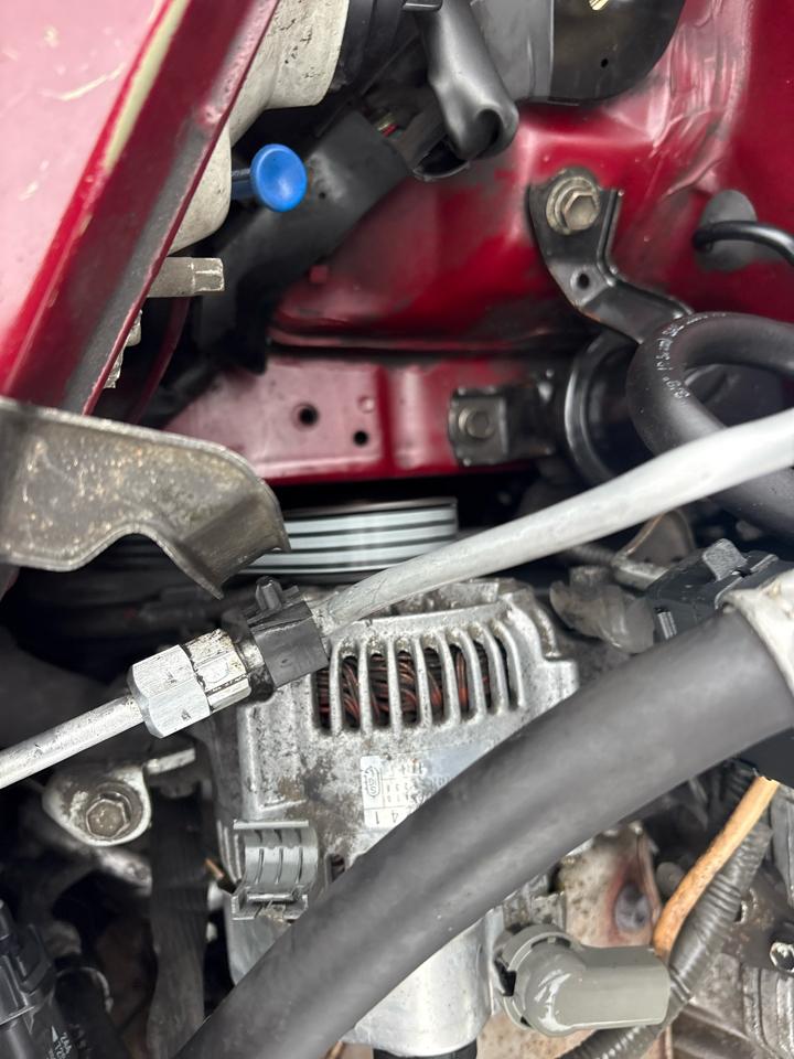 Toyota RAV4 4-Door 4WD 1997