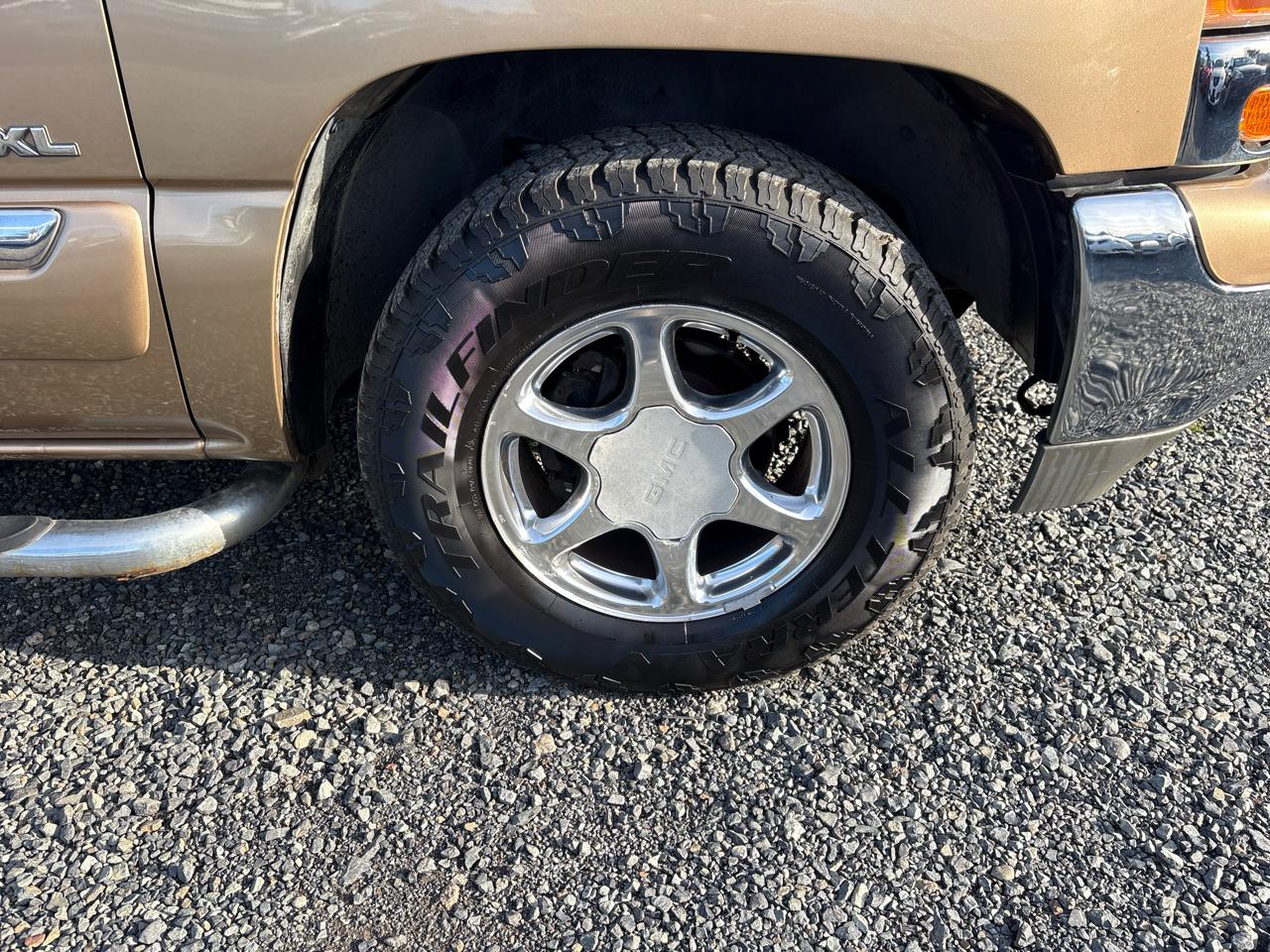 GMC Yukon XL 1500 4WD 2001