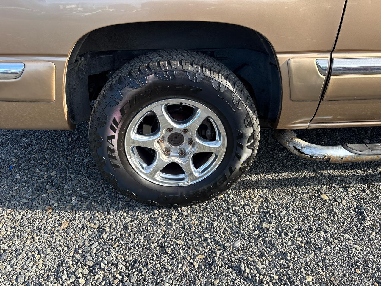 GMC Yukon XL 1500 4WD 2001