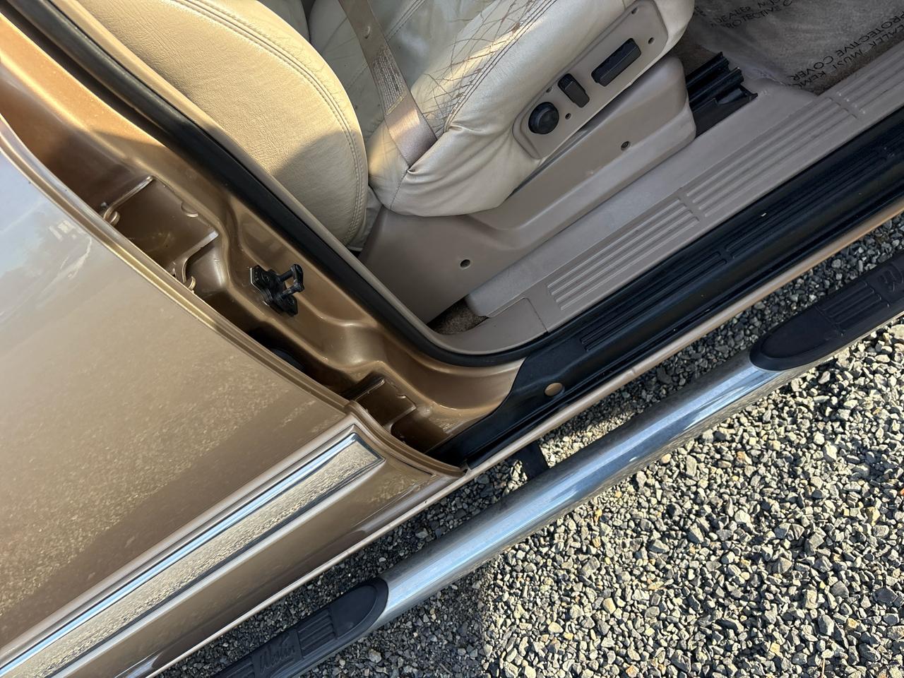 GMC Yukon XL 1500 4WD 2001