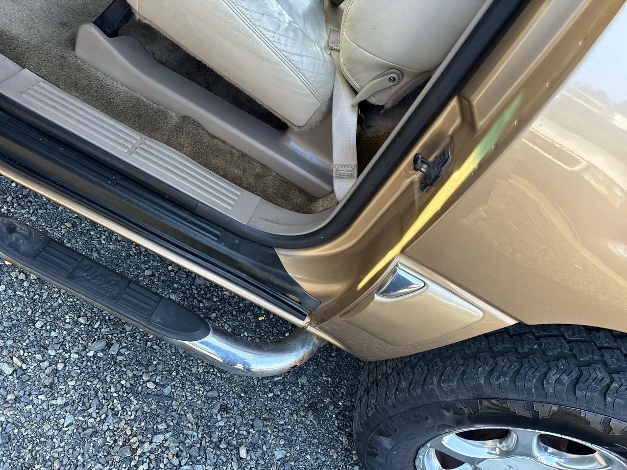 GMC Yukon XL 1500 4WD 2001