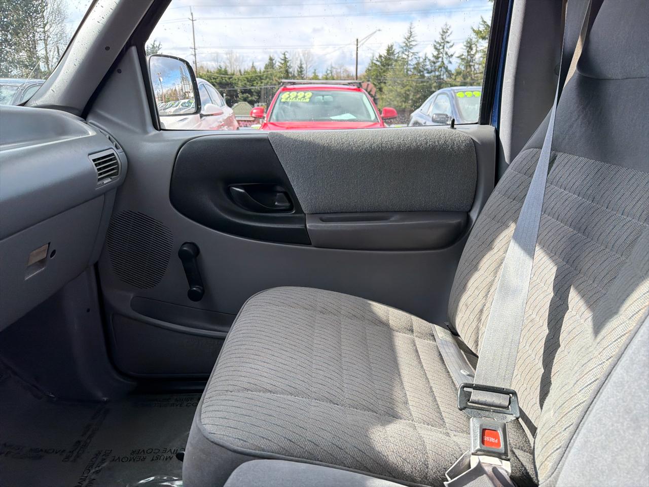 Ford Ranger XL Reg. Cab Short Bed 2WD 1993