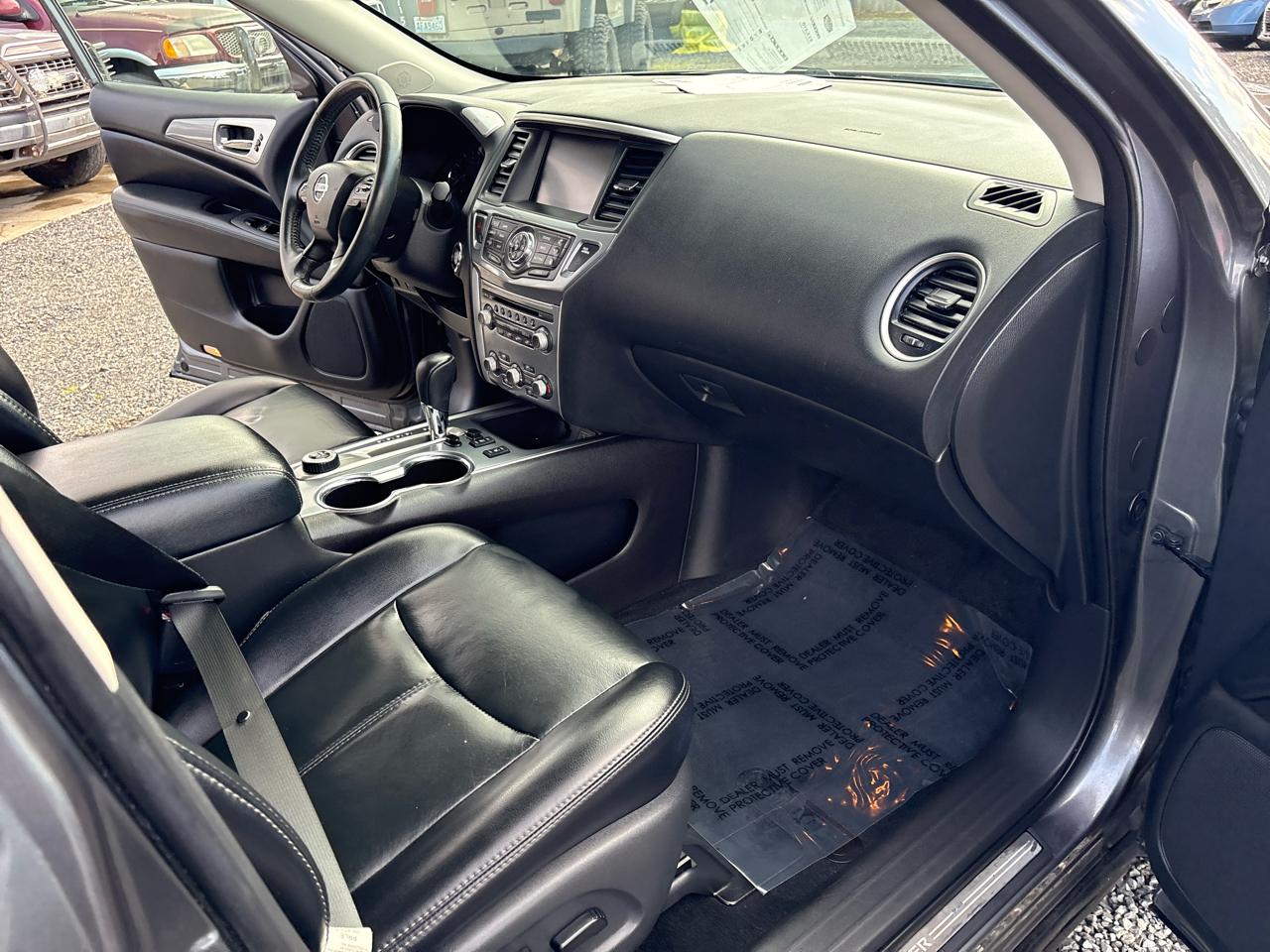 Nissan Pathfinder Platinum 4WD 2018