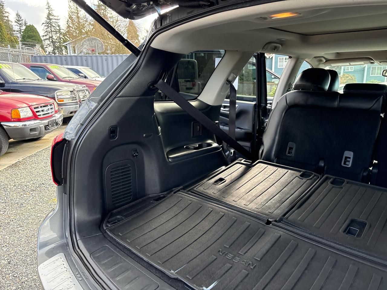 Nissan Pathfinder Platinum 4WD 2018