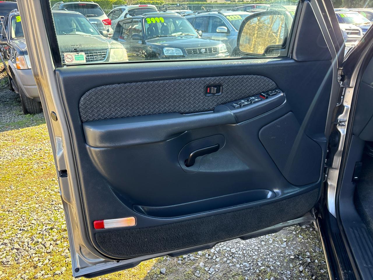 Chevrolet Avalanche 1500 2WD 2002