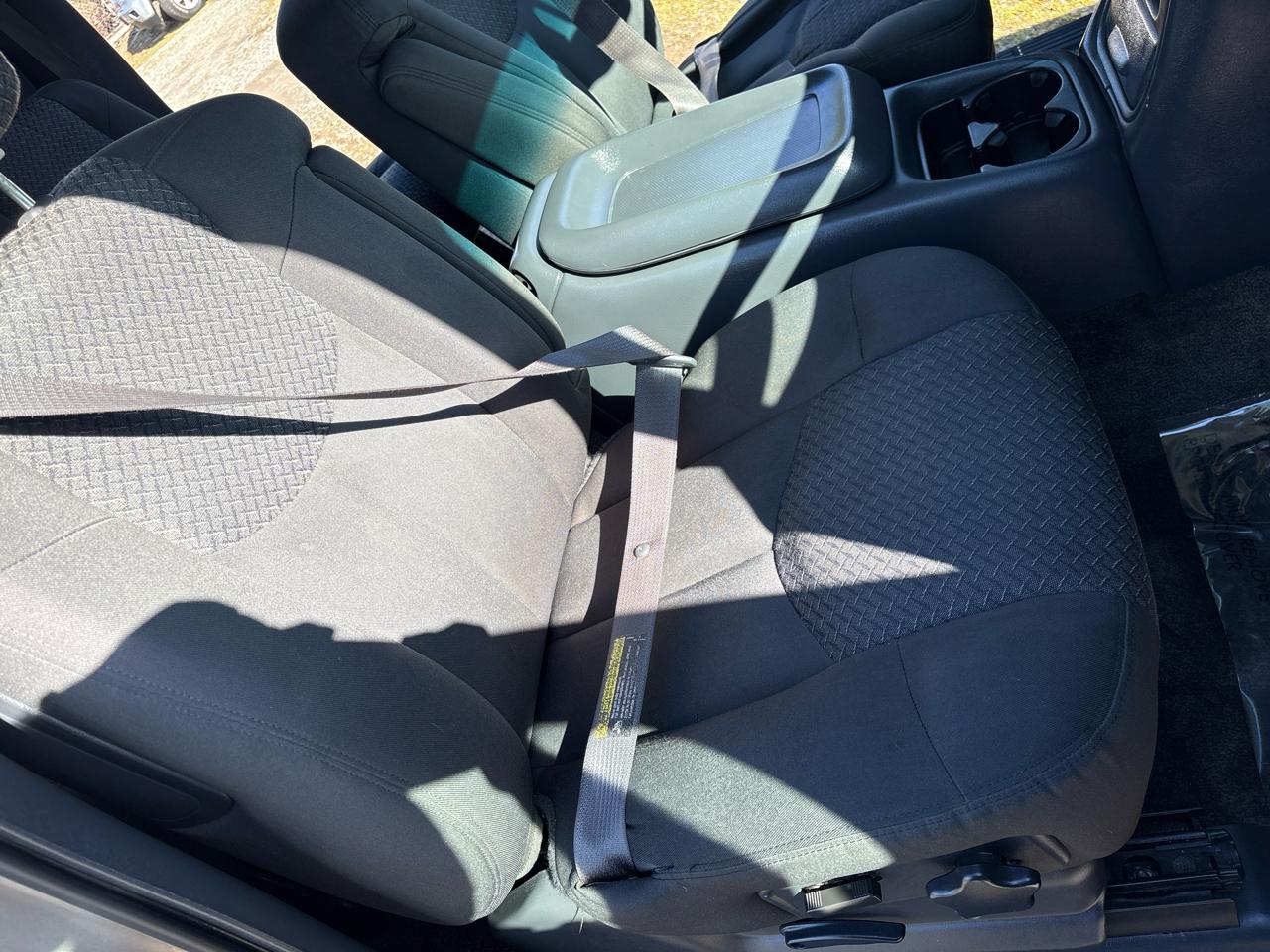 Chevrolet Avalanche 1500 2WD 2002