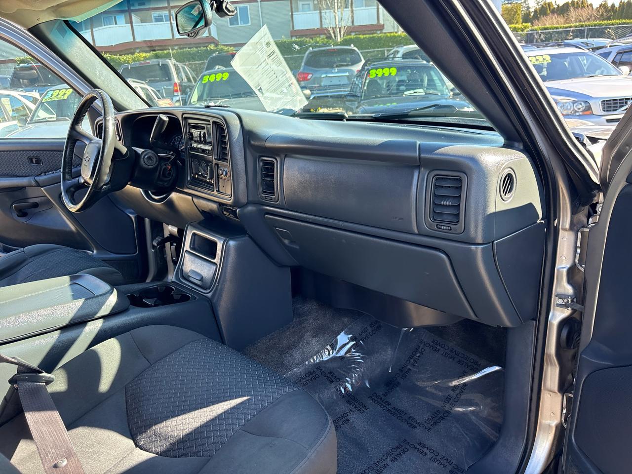 Chevrolet Avalanche 1500 2WD 2002