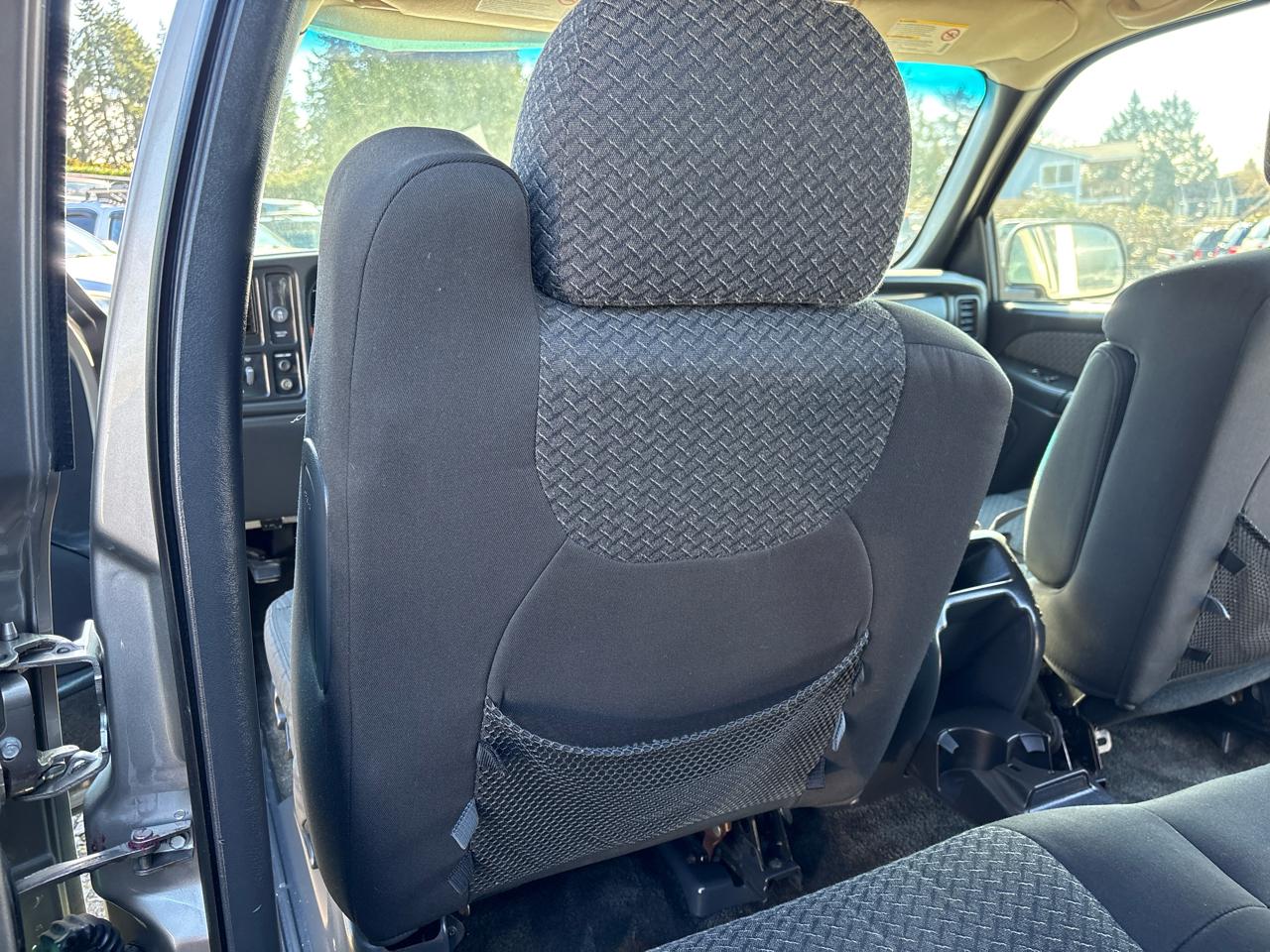 Chevrolet Avalanche 1500 2WD 2002