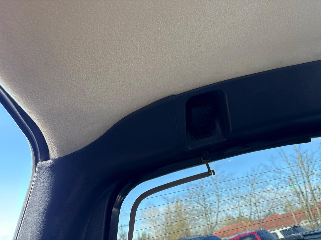 Chevrolet Avalanche 1500 2WD 2002