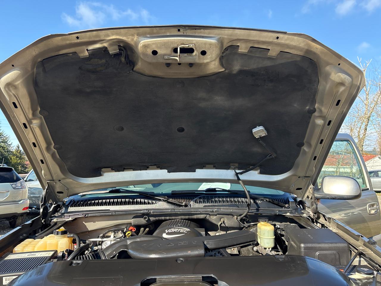 Chevrolet Avalanche 1500 2WD 2002