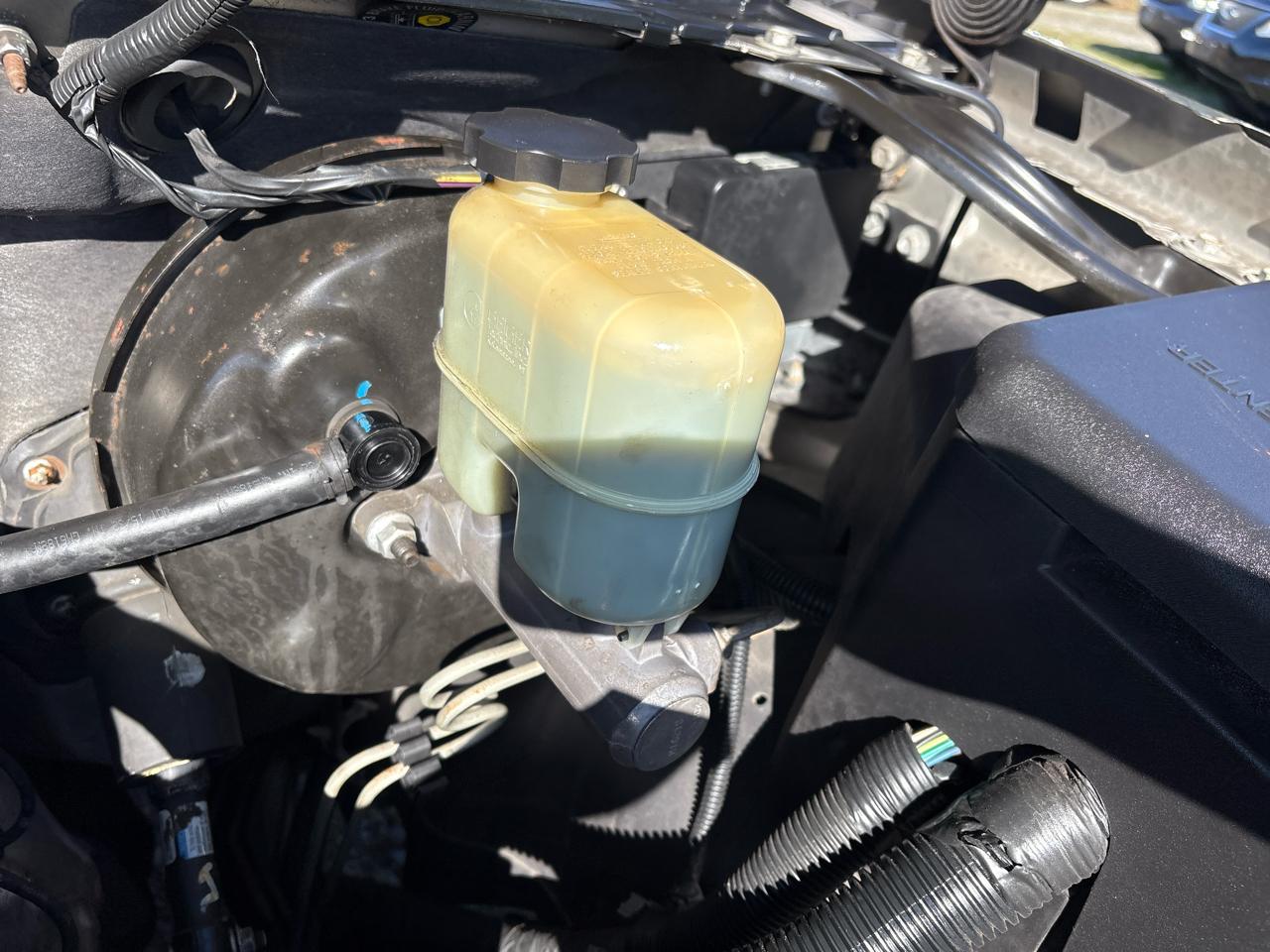 Chevrolet Avalanche 1500 2WD 2002