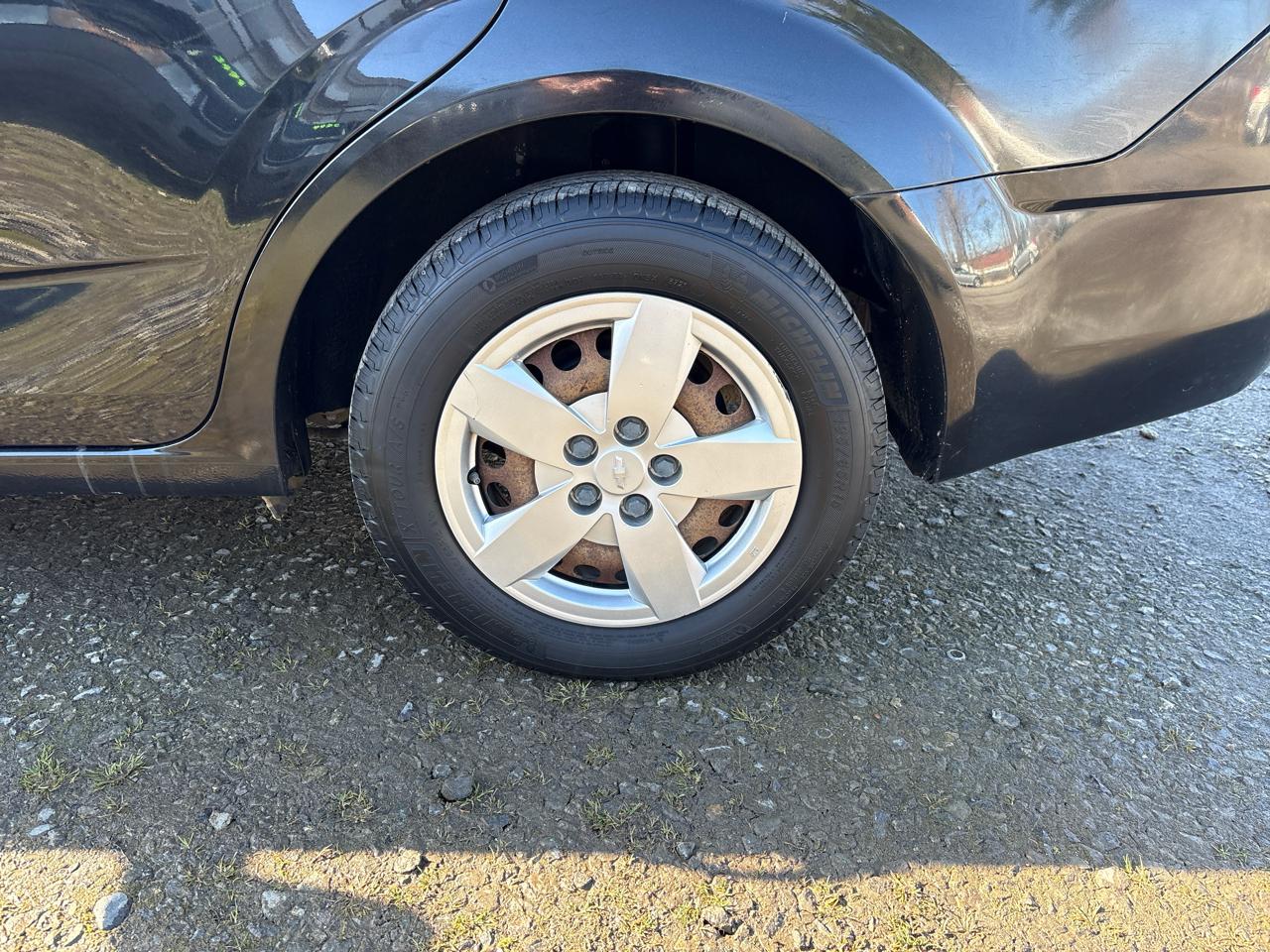 Chevrolet Sonic LS Auto Sedan 2014