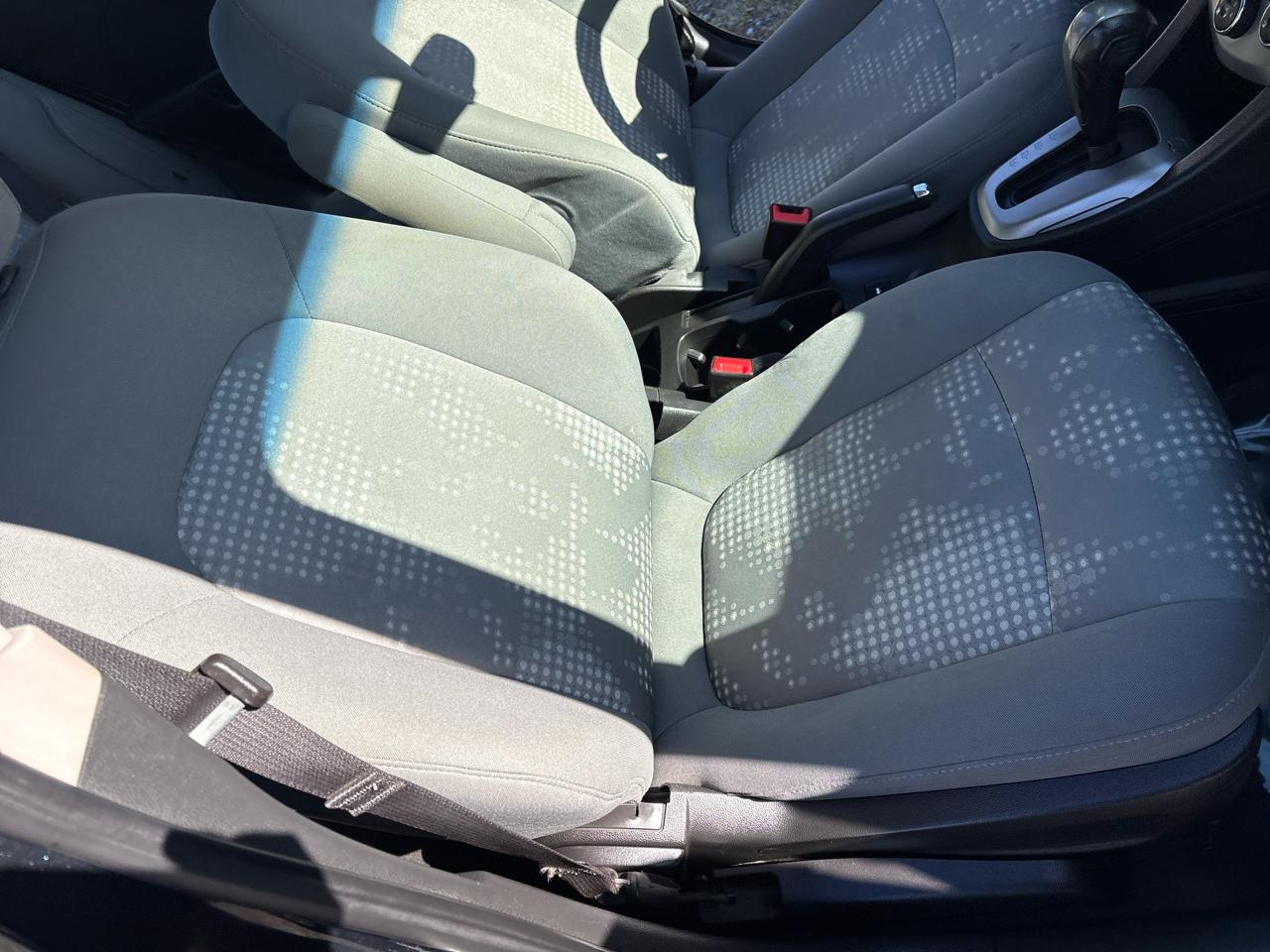 Chevrolet Sonic LS Auto Sedan 2014