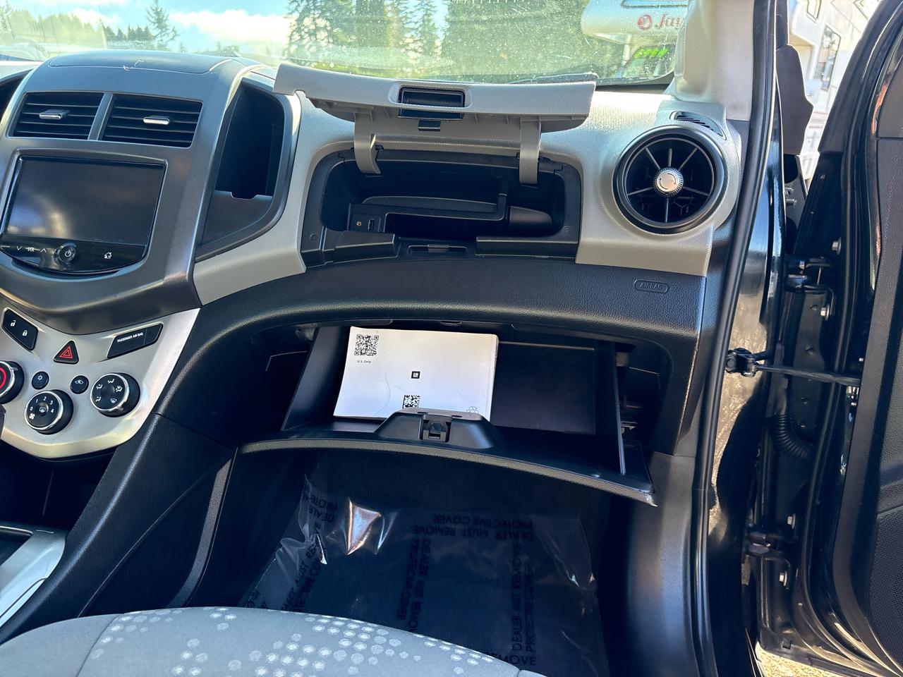 Chevrolet Sonic LS Auto Sedan 2014