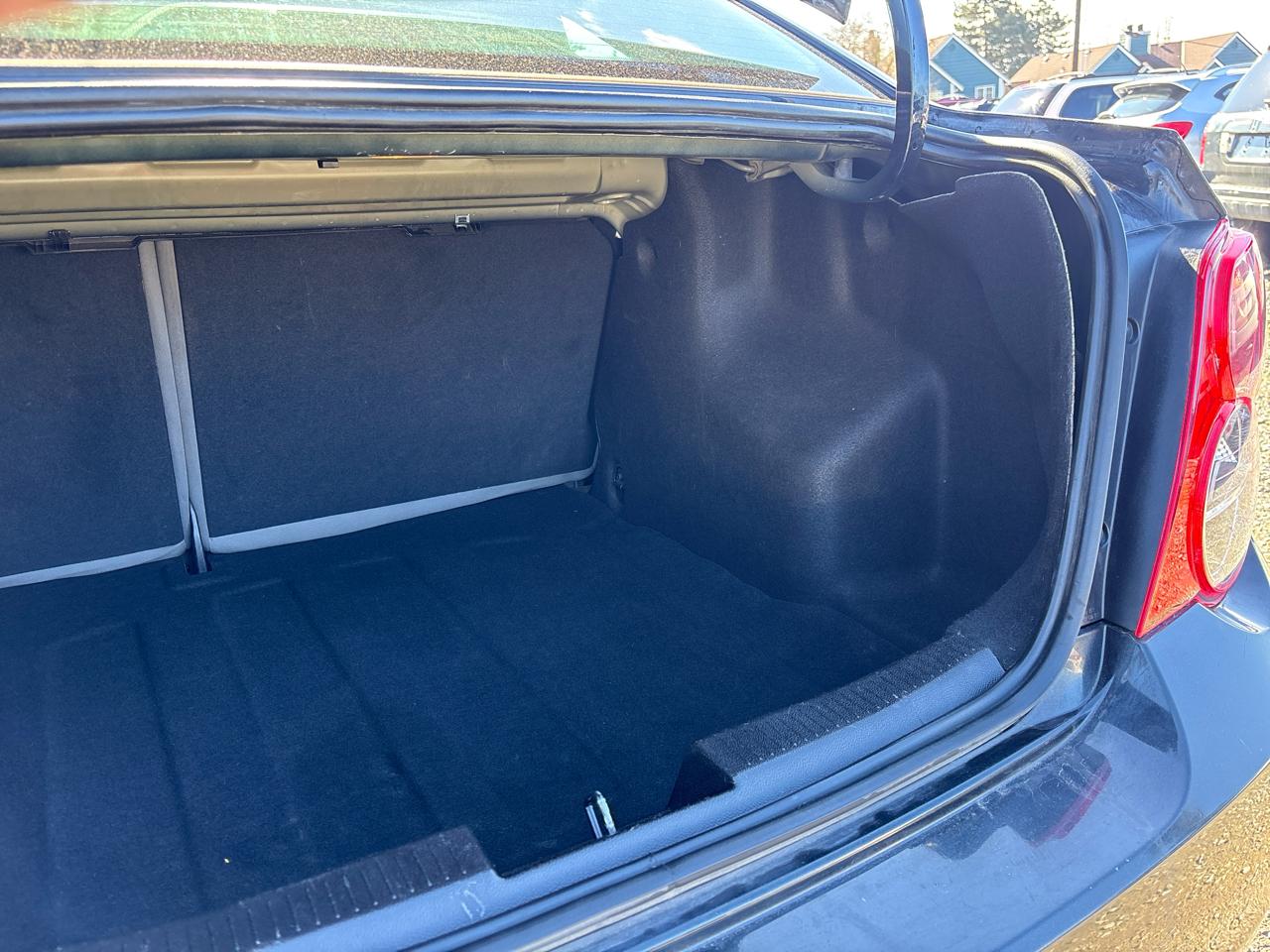 Chevrolet Sonic LS Auto Sedan 2014