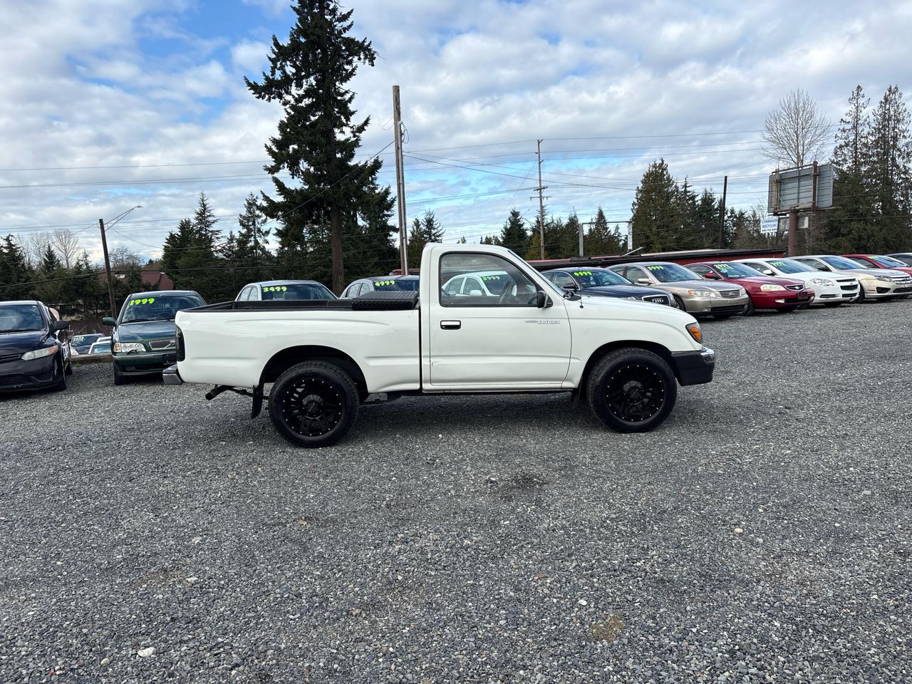 Toyota Tacoma Regular Cab 2WD 1998