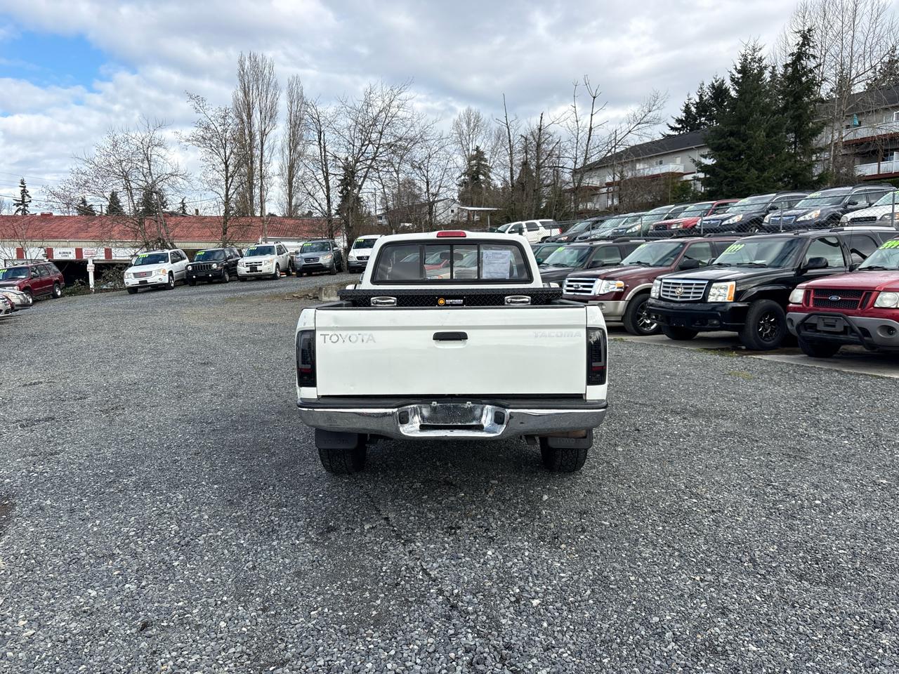 Toyota Tacoma Regular Cab 2WD 1998