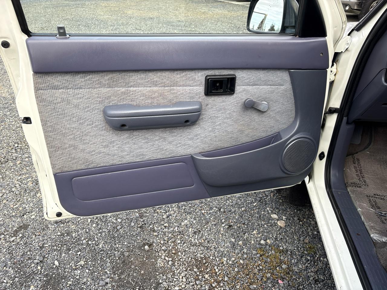 Toyota Tacoma Regular Cab 2WD 1998