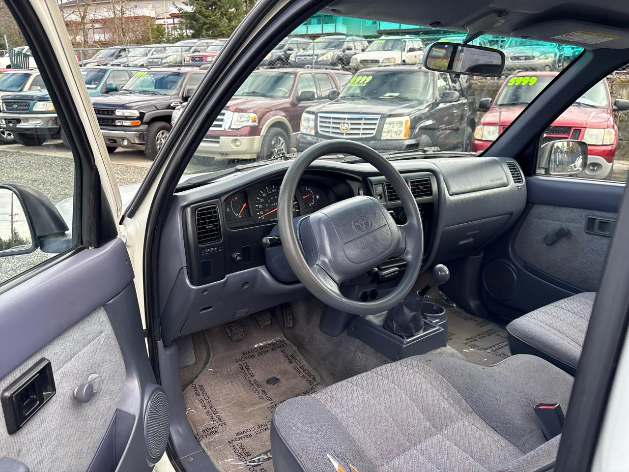 Toyota Tacoma Regular Cab 2WD 1998