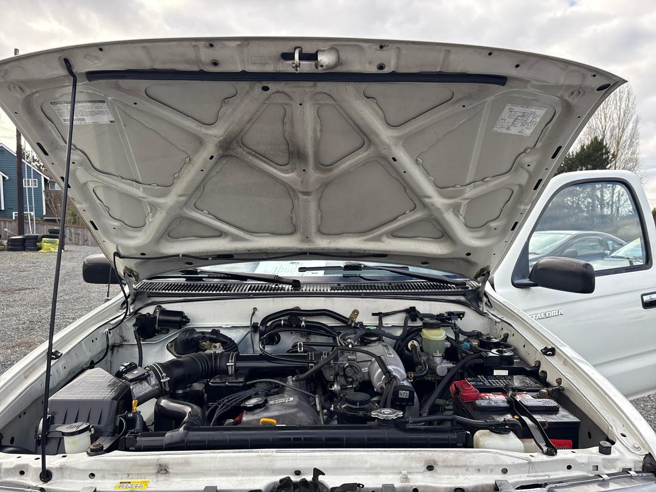 Toyota Tacoma Regular Cab 2WD 1998