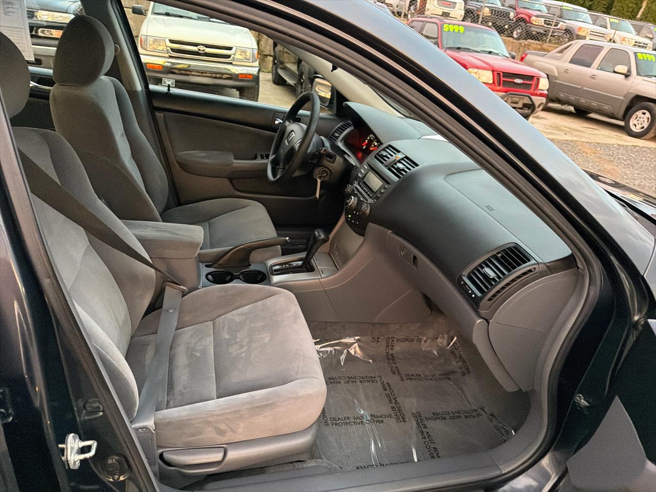 Honda Accord EX Sedan AT 2005