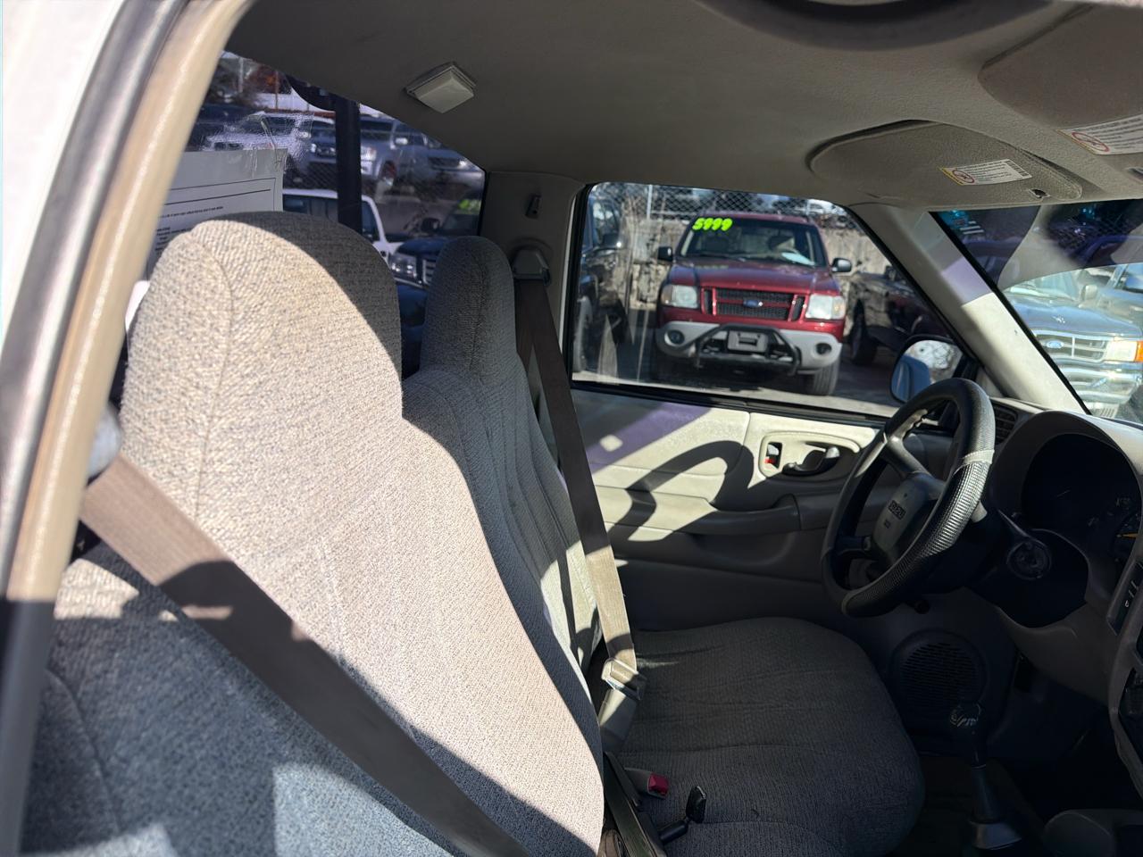 Isuzu Hombre S Regular Cab 2WD 1999