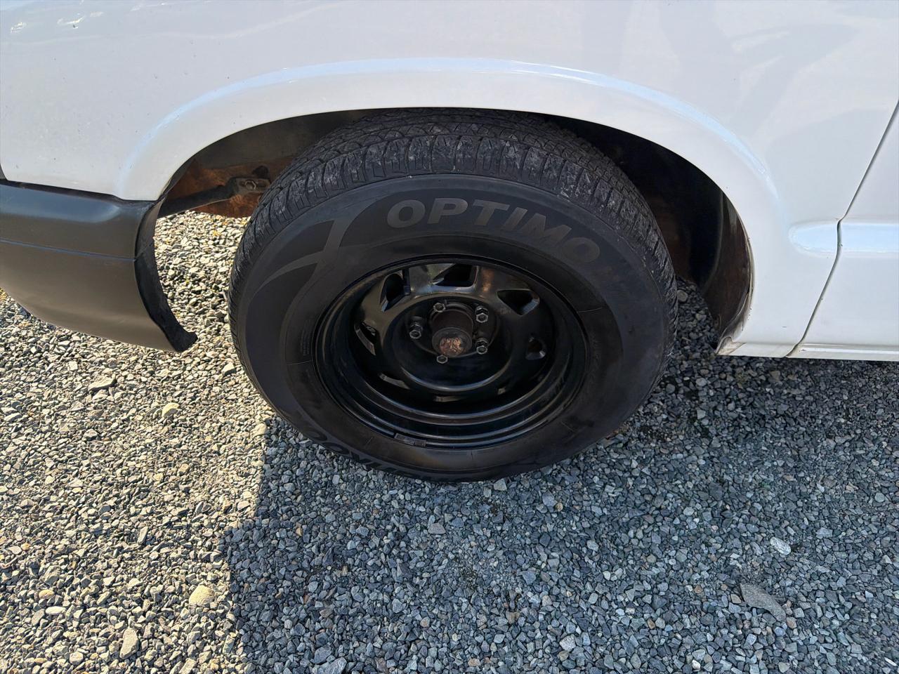 Isuzu Hombre S Regular Cab 2WD 1999