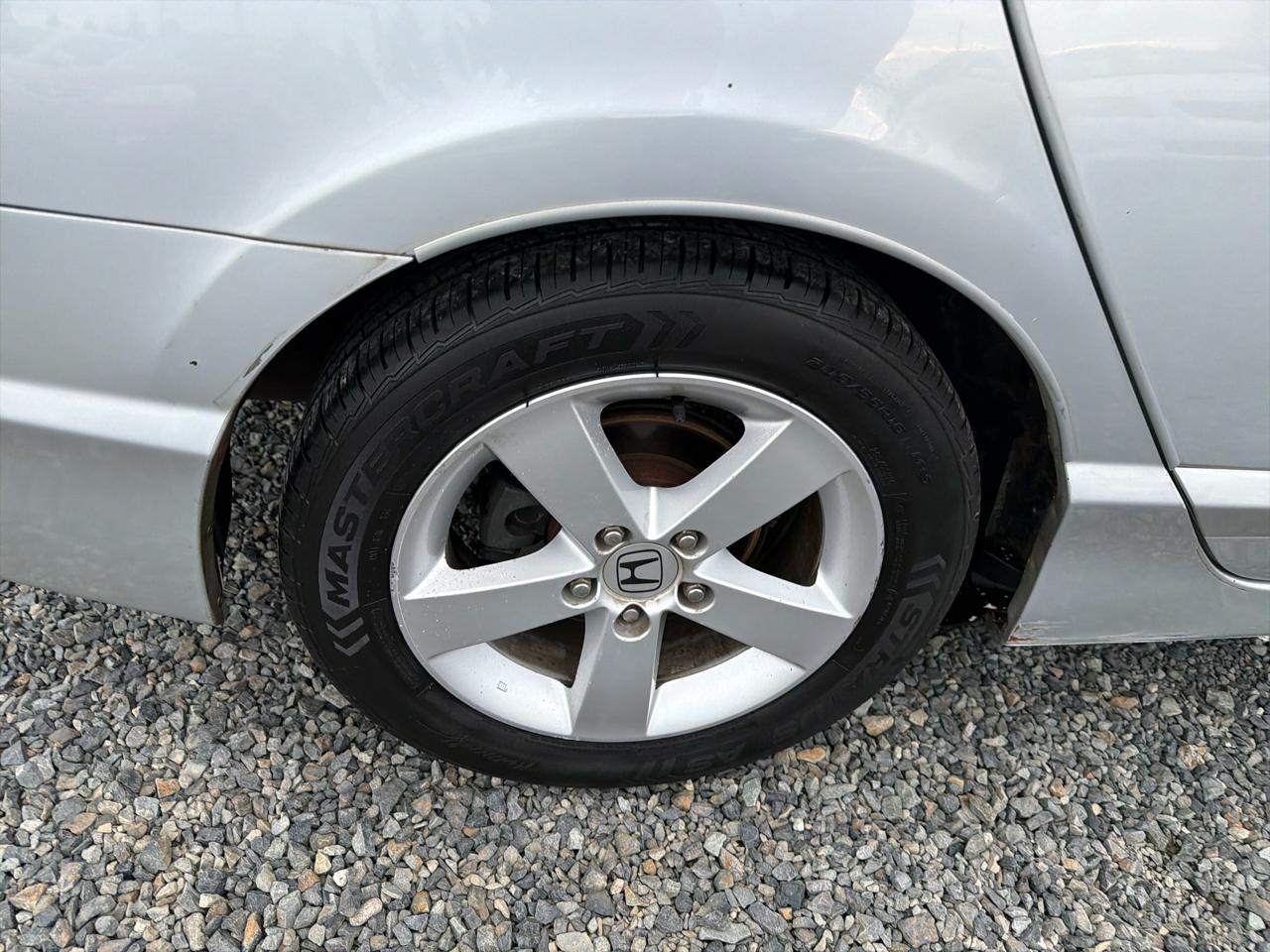 Honda Civic EX Sedan AT with Navigation 2007