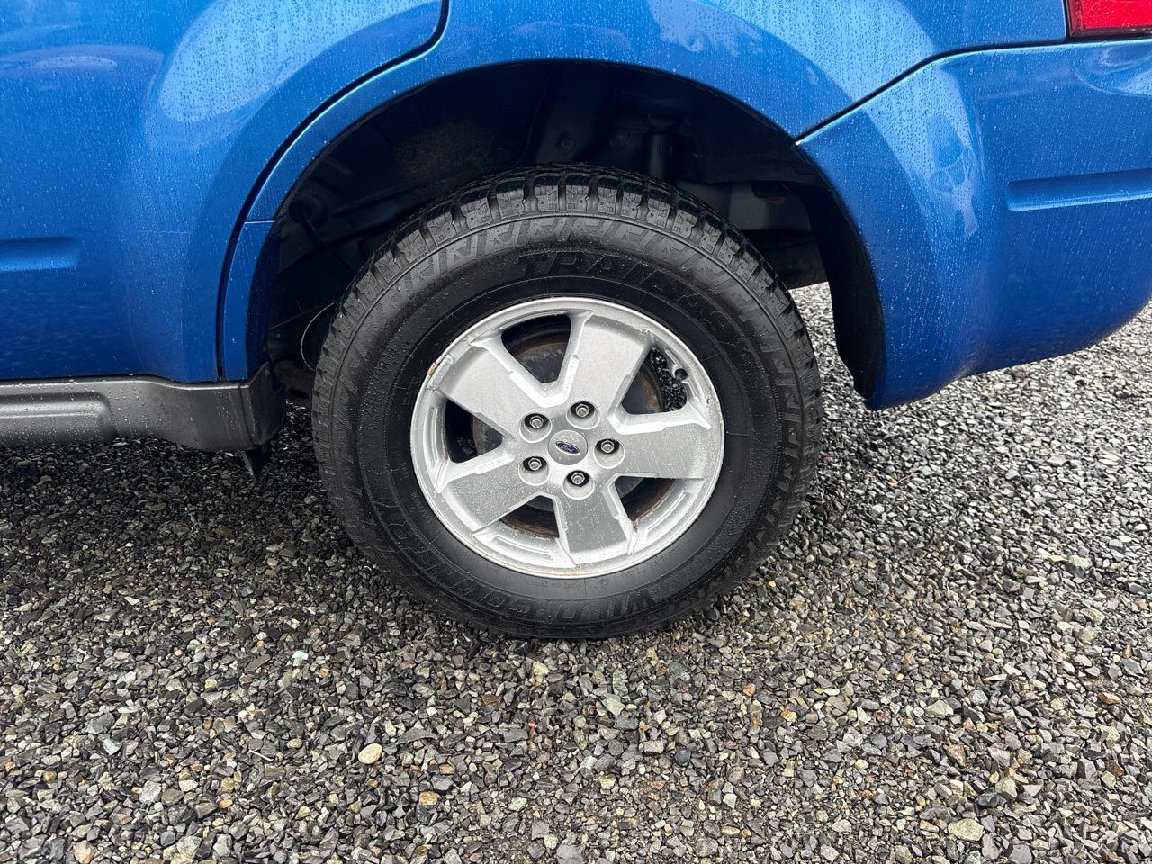 Ford Escape XLT 4WD 2011