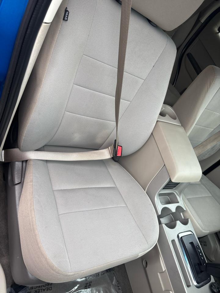 Ford Escape XLT 4WD 2011