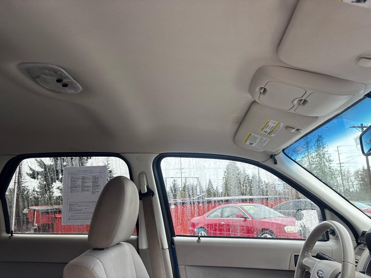 Ford Escape XLT 4WD 2011