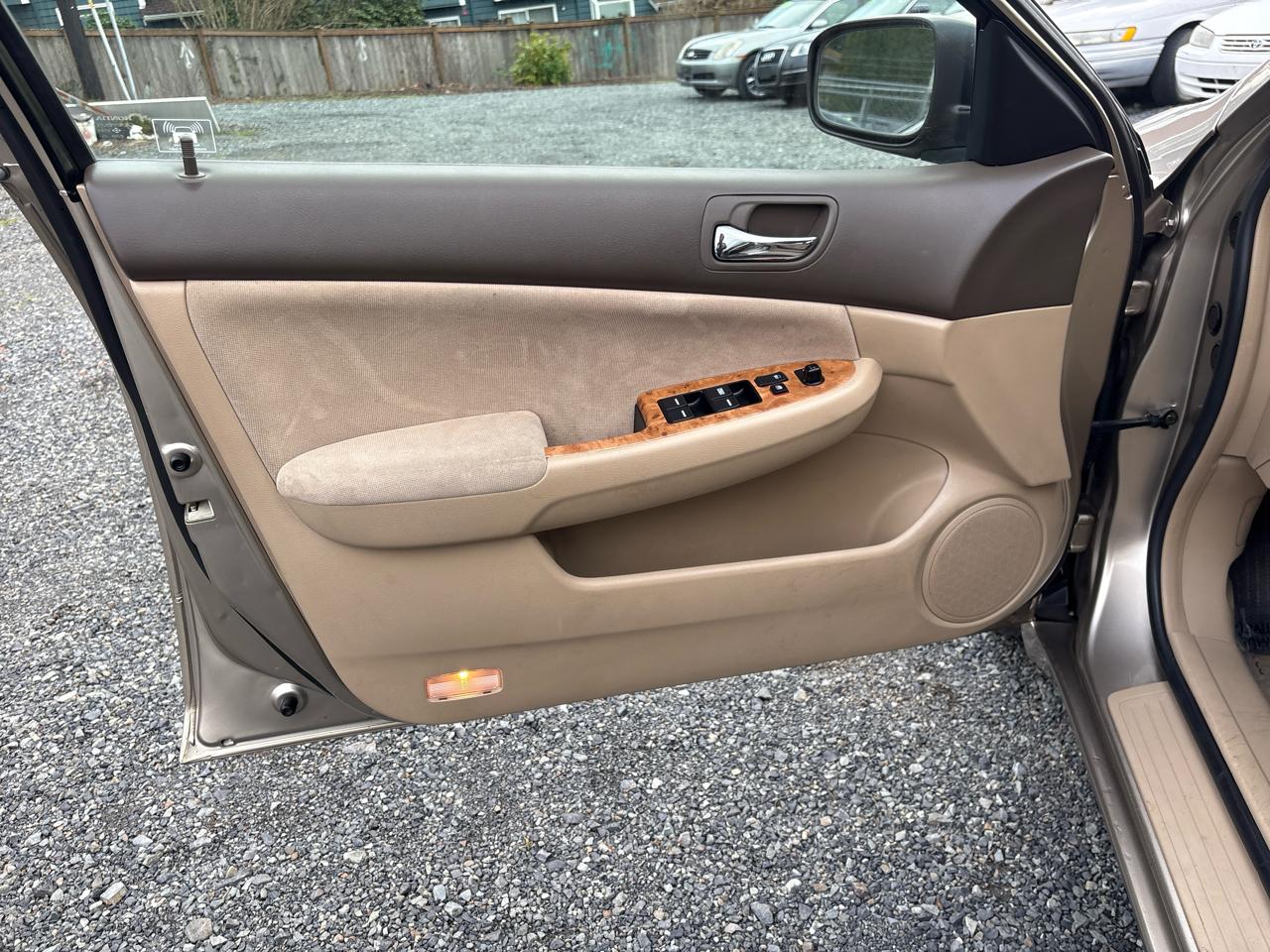 Honda Accord EX Sedan AT 2003