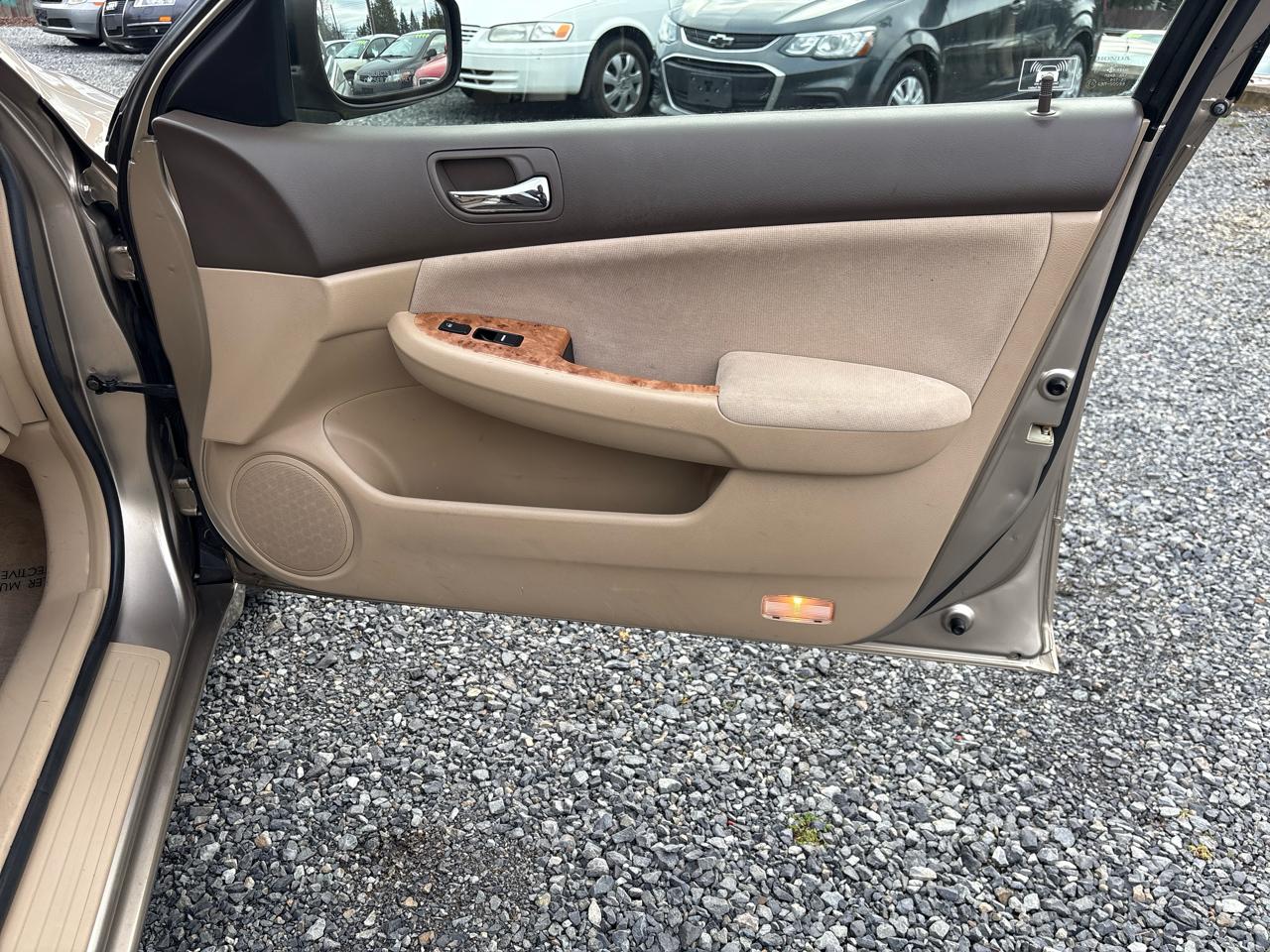 Honda Accord EX Sedan AT 2003