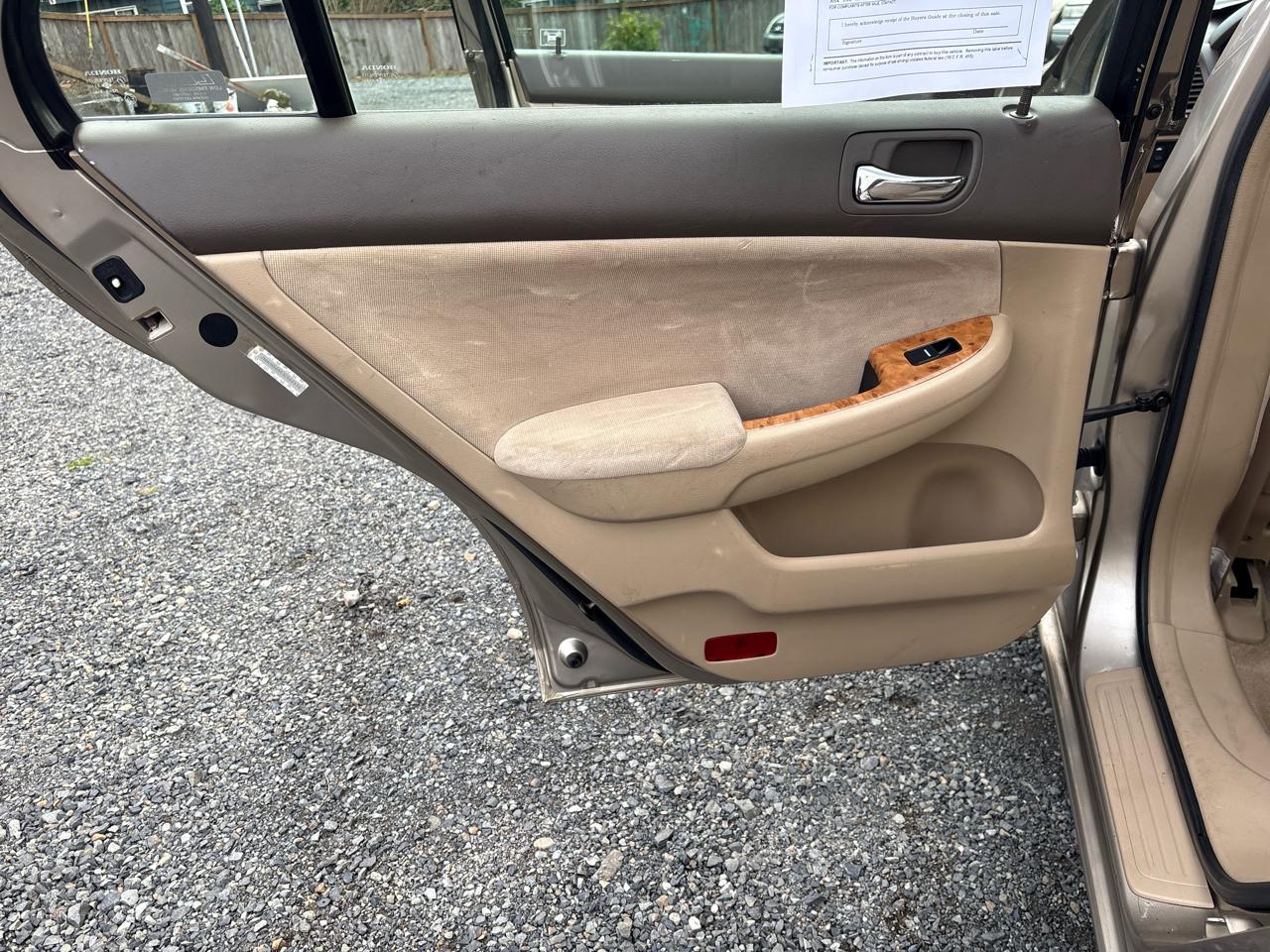 Honda Accord EX Sedan AT 2003