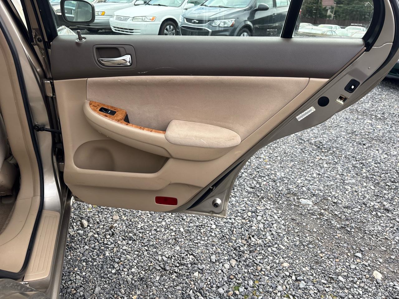 Honda Accord EX Sedan AT 2003