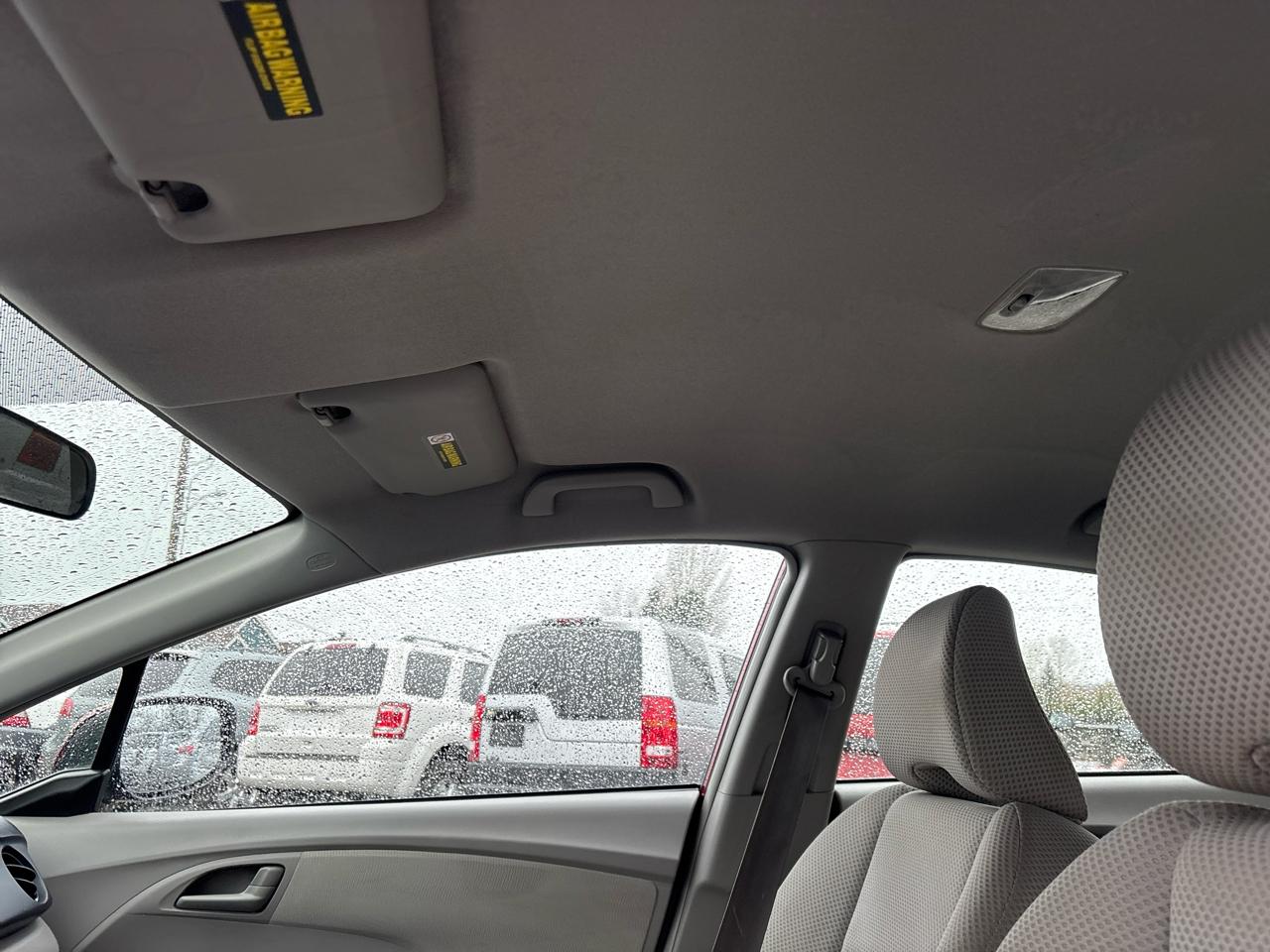 Honda Insight LX 2010