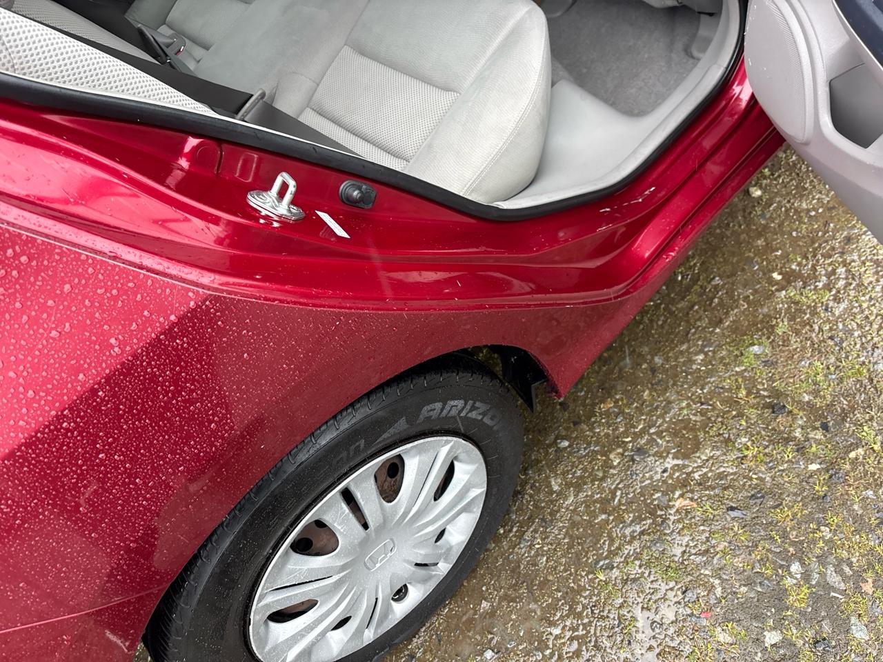 Honda Insight LX 2010