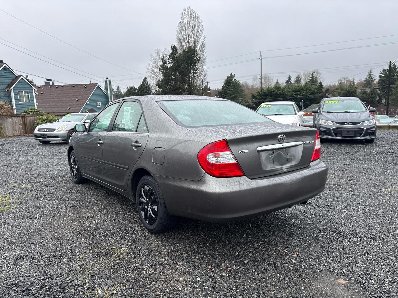 Toyota Camry LE 2002