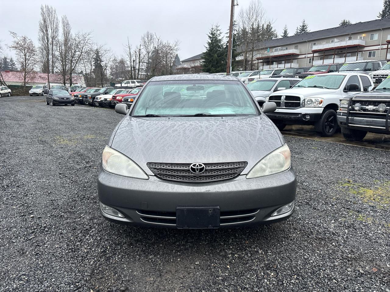 Toyota Camry LE 2002