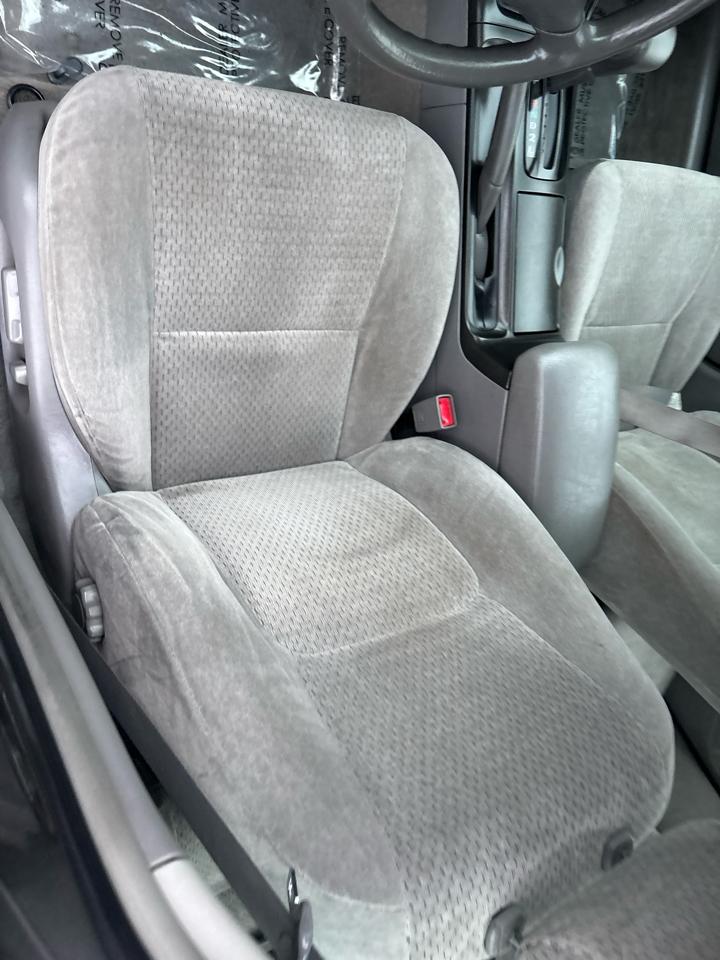 Toyota Camry LE 2002