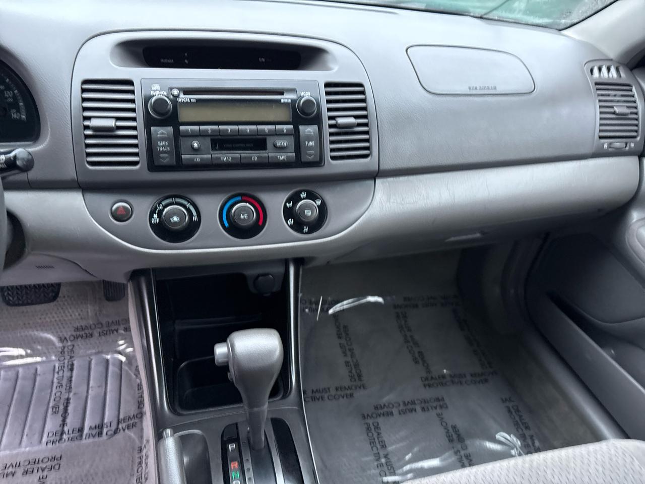 Toyota Camry LE 2002