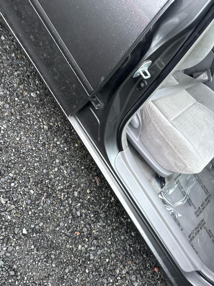 Toyota Camry LE 2002